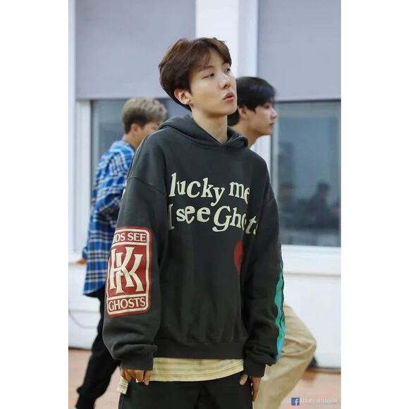 Lucky Me I See Ghosts Oversized Graphic Streetwear‎ Hoodie Sz M - Picture 1 of 8